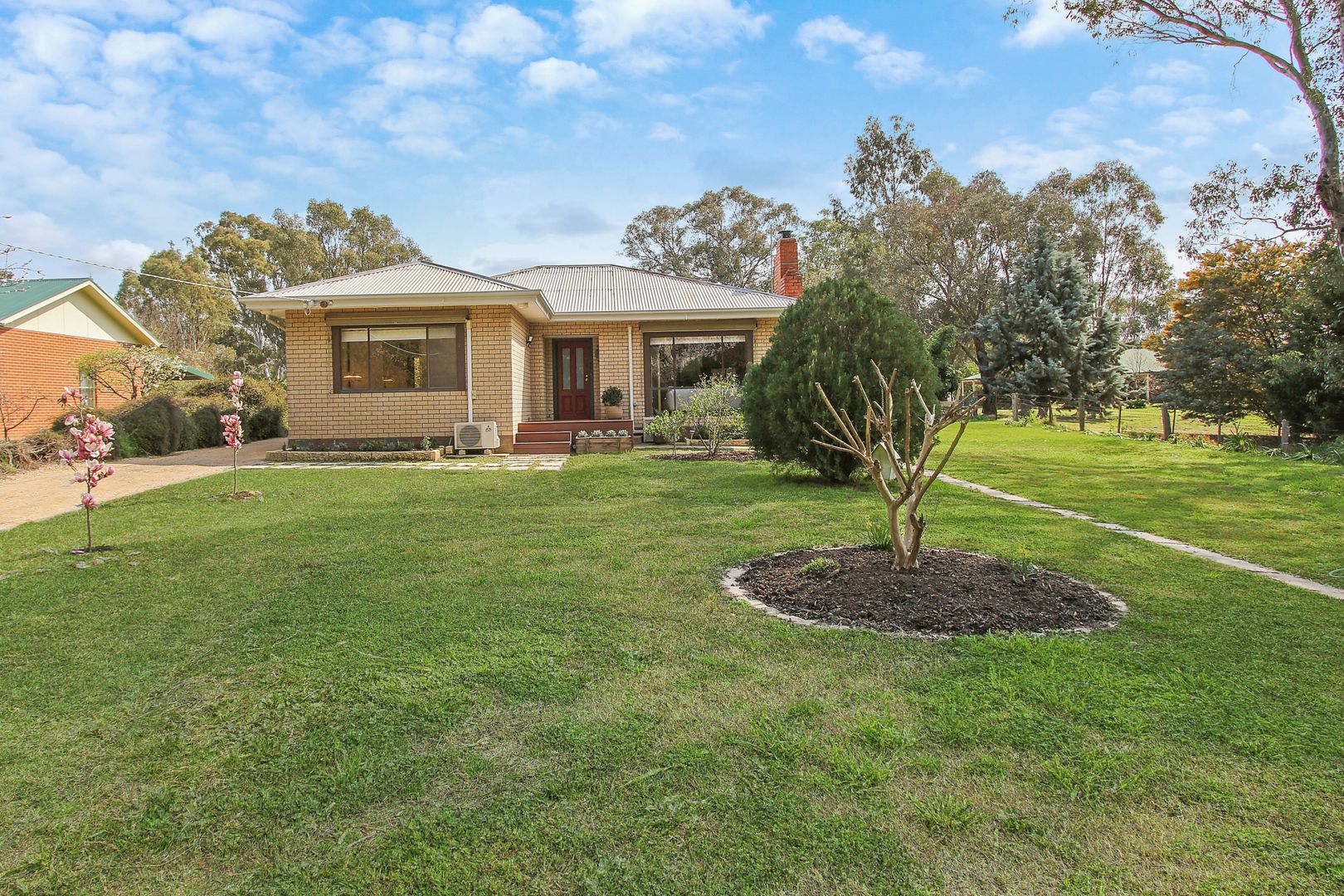 44 Creek Drive, Euroa VIC 3666 House For Sale Domain