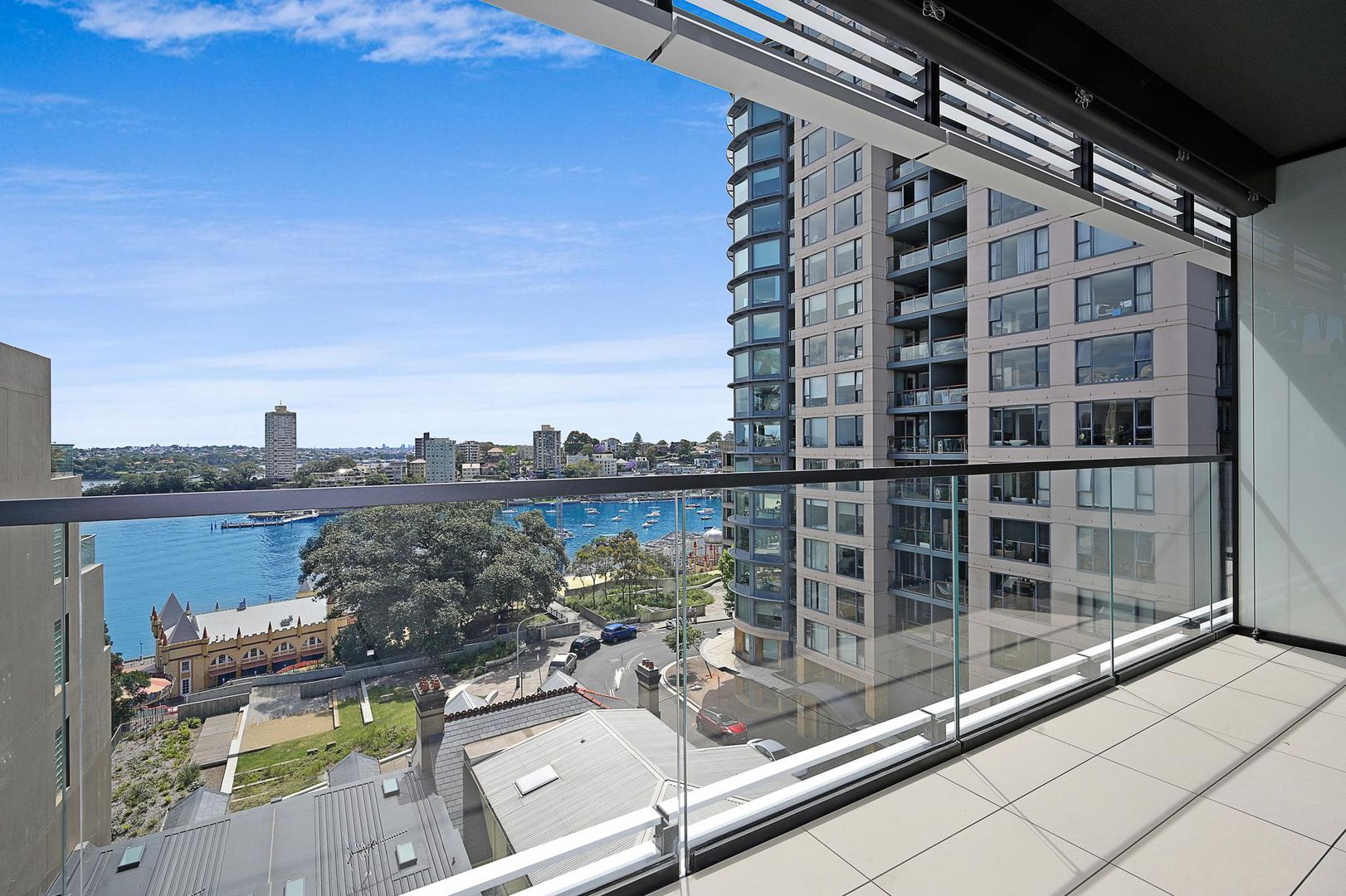 30 Alfred Street, Milsons Point NSW 2061 2 beds apartment for Rent
