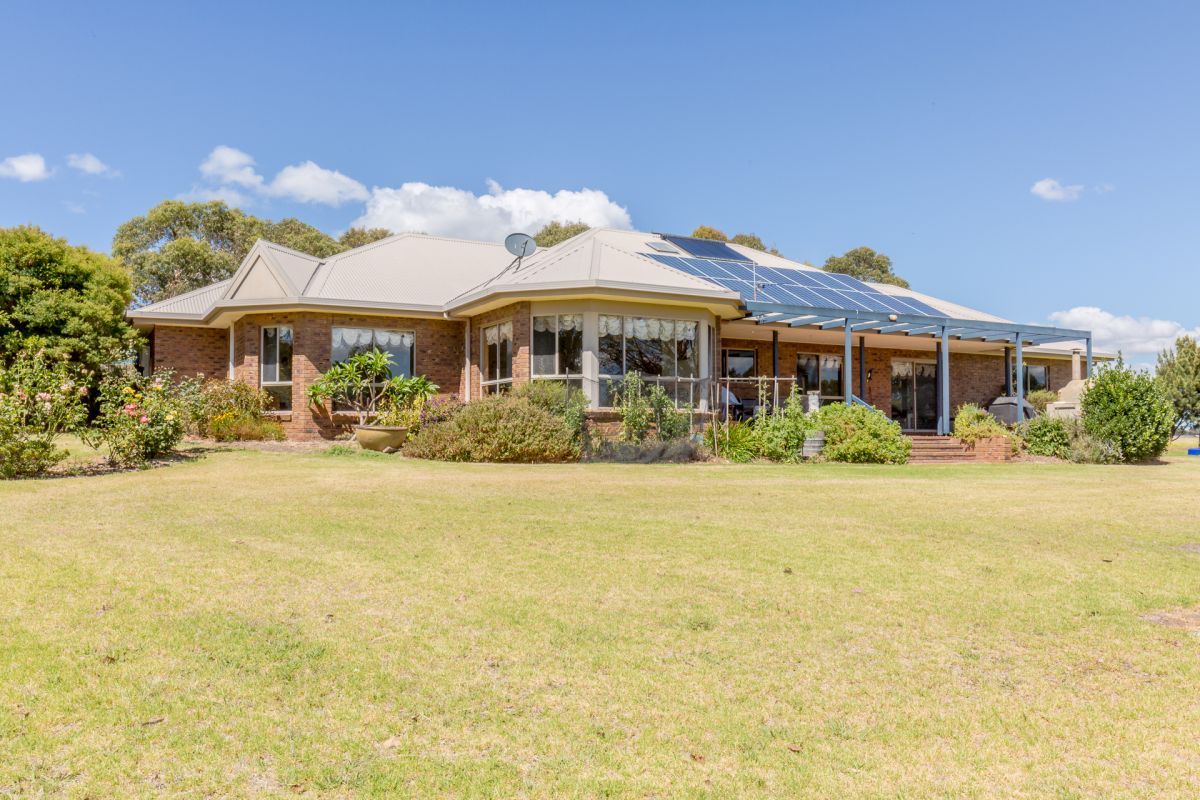 9 Redgum Court, Newlands Arm VIC 3875, Image 1