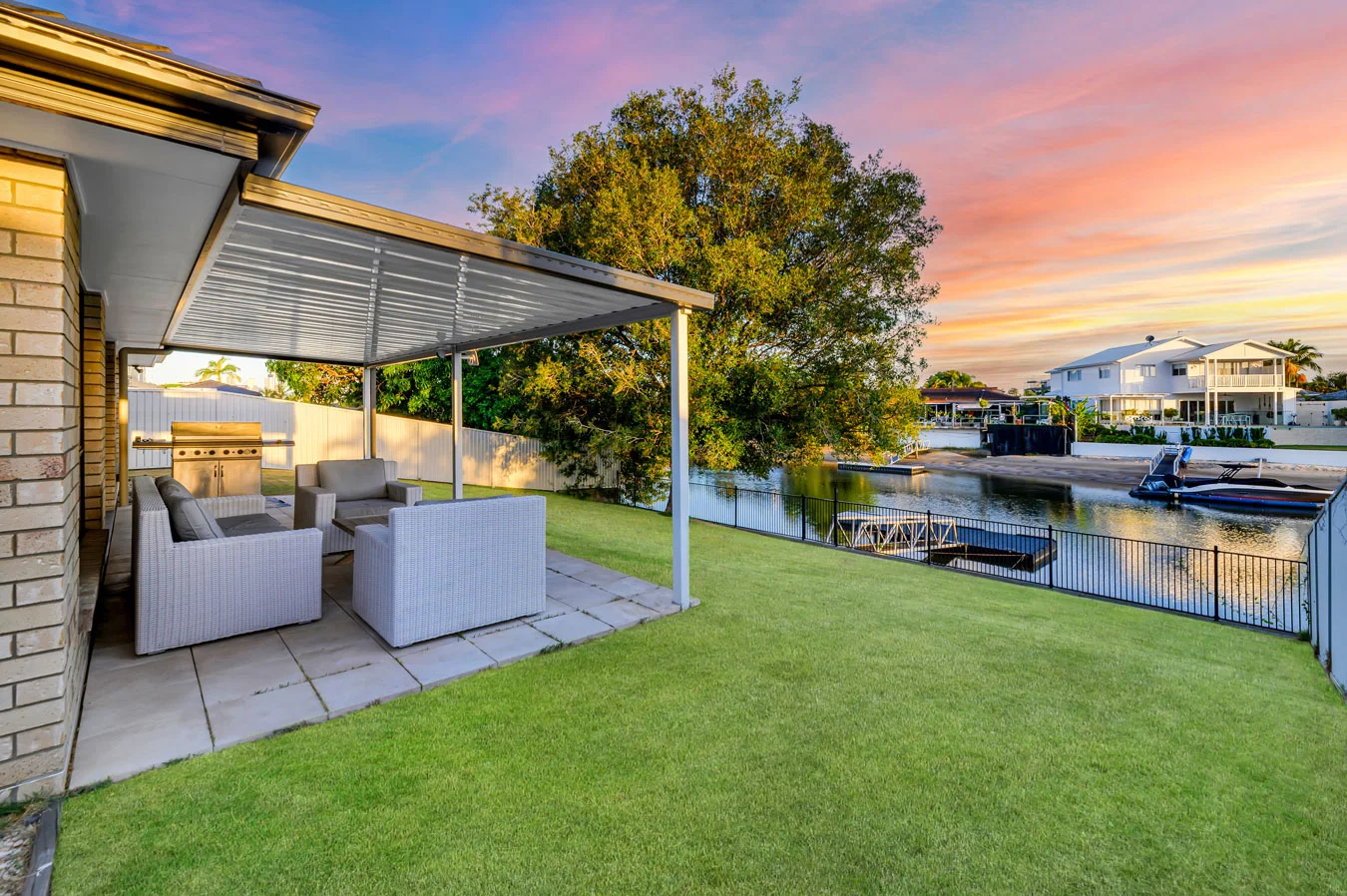 Additional image 2 of 114 Salerno Street, Isle Of Capri QLD 4217