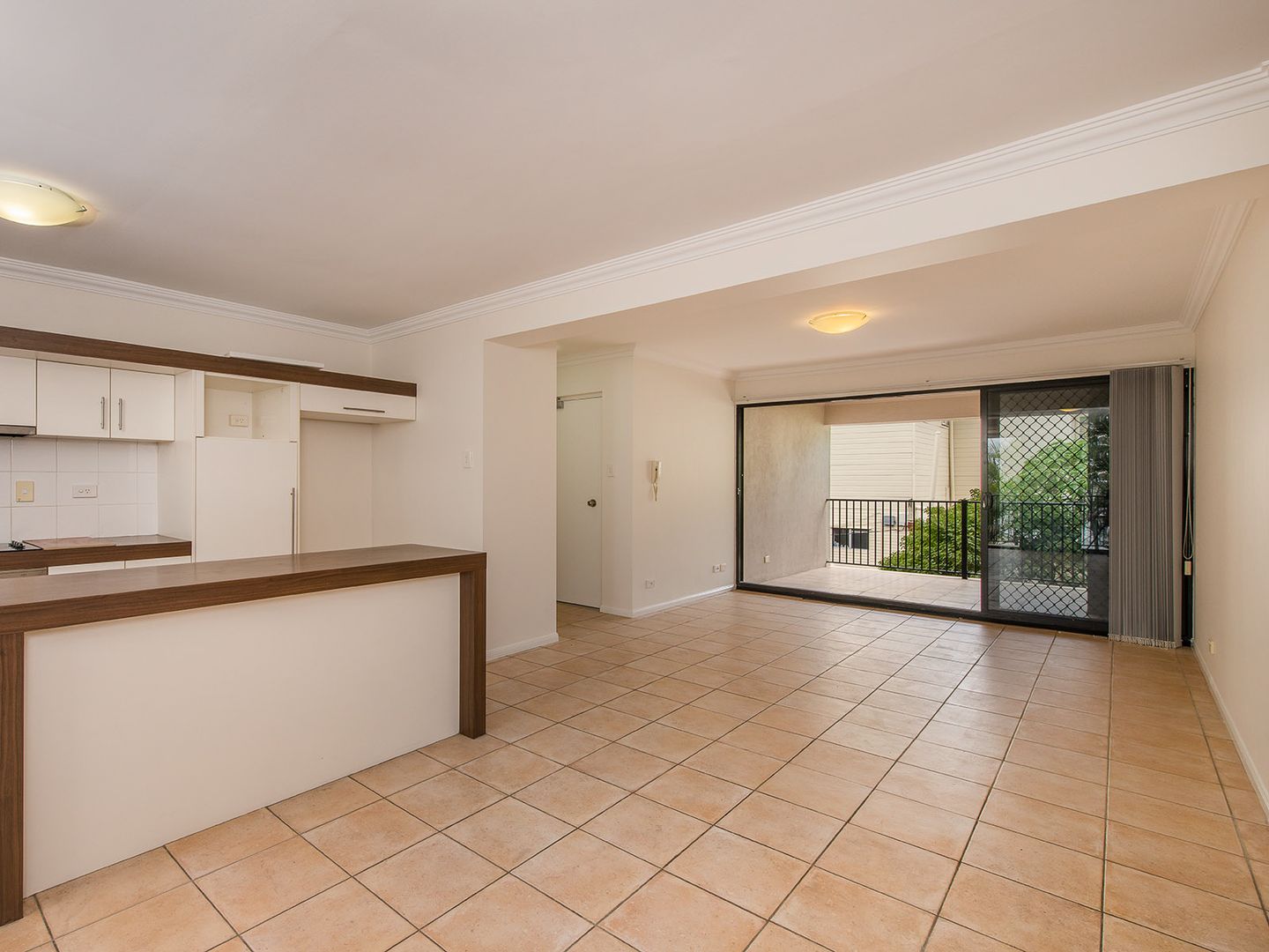 5/67 Donald Street, Camp Hill QLD 4152, Image 2