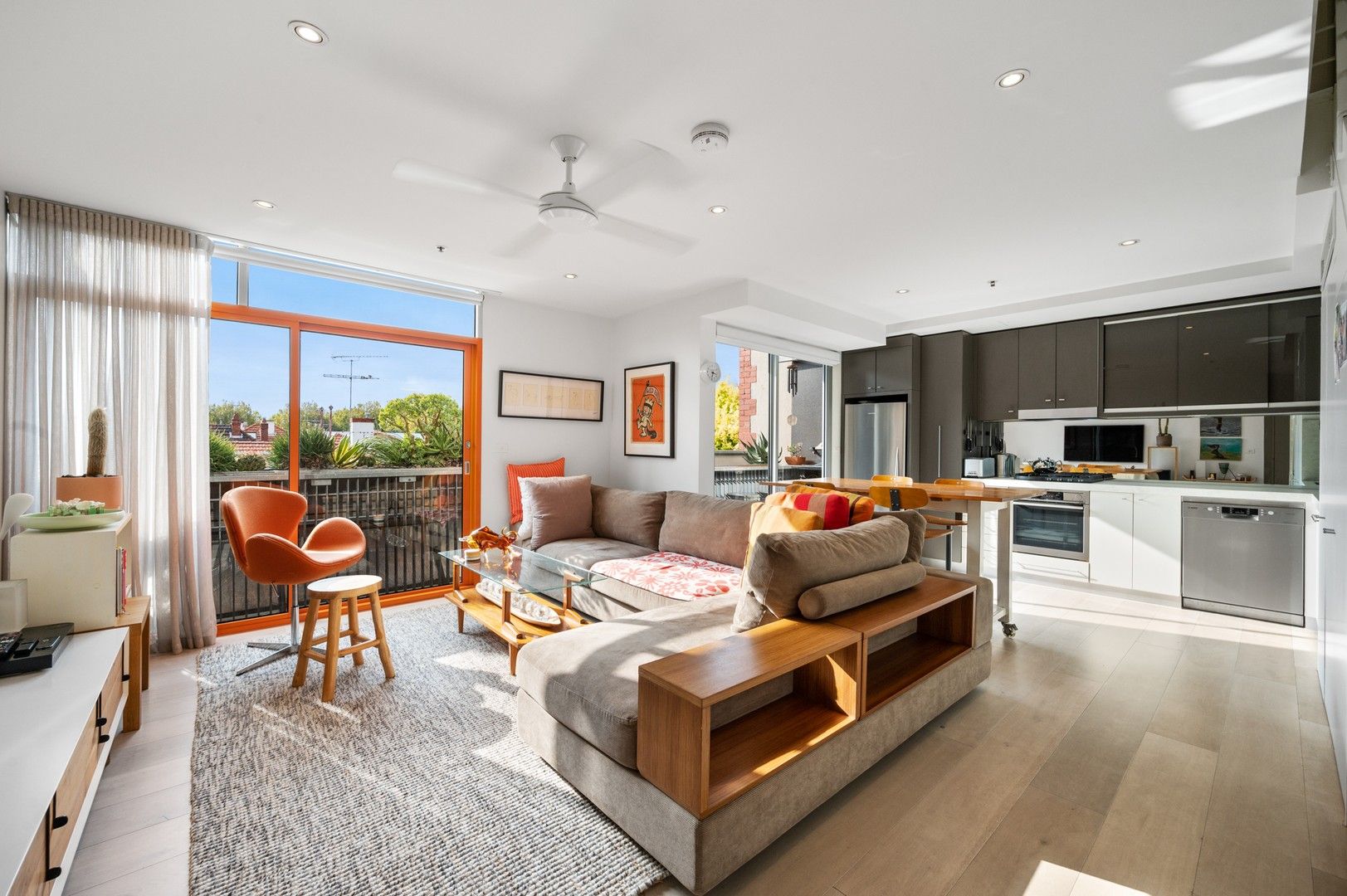 2 bedrooms Apartment / Unit / Flat in 14/38 Fitzroy Street ST KILDA VIC, 3182