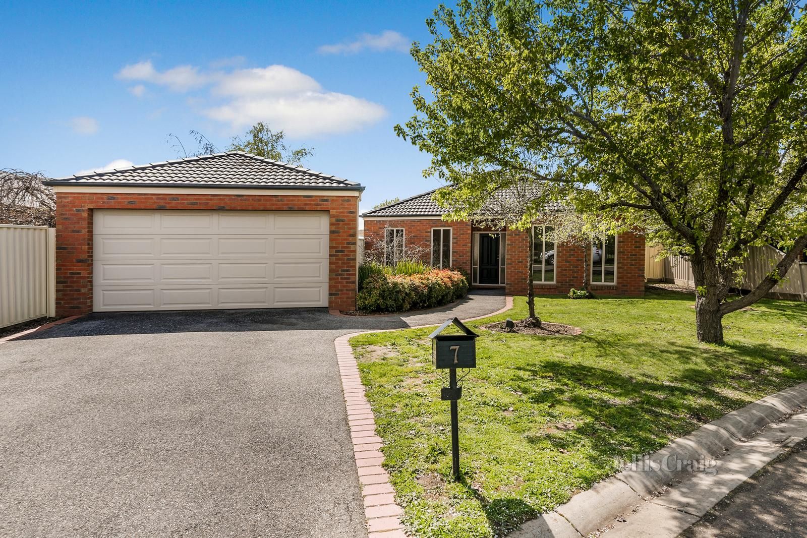 7 Oak Ridge Court, Kyneton VIC 3444, Image 0