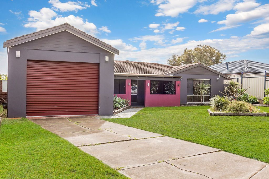 21 Higham Hill, Swan View WA 6056, Image 2