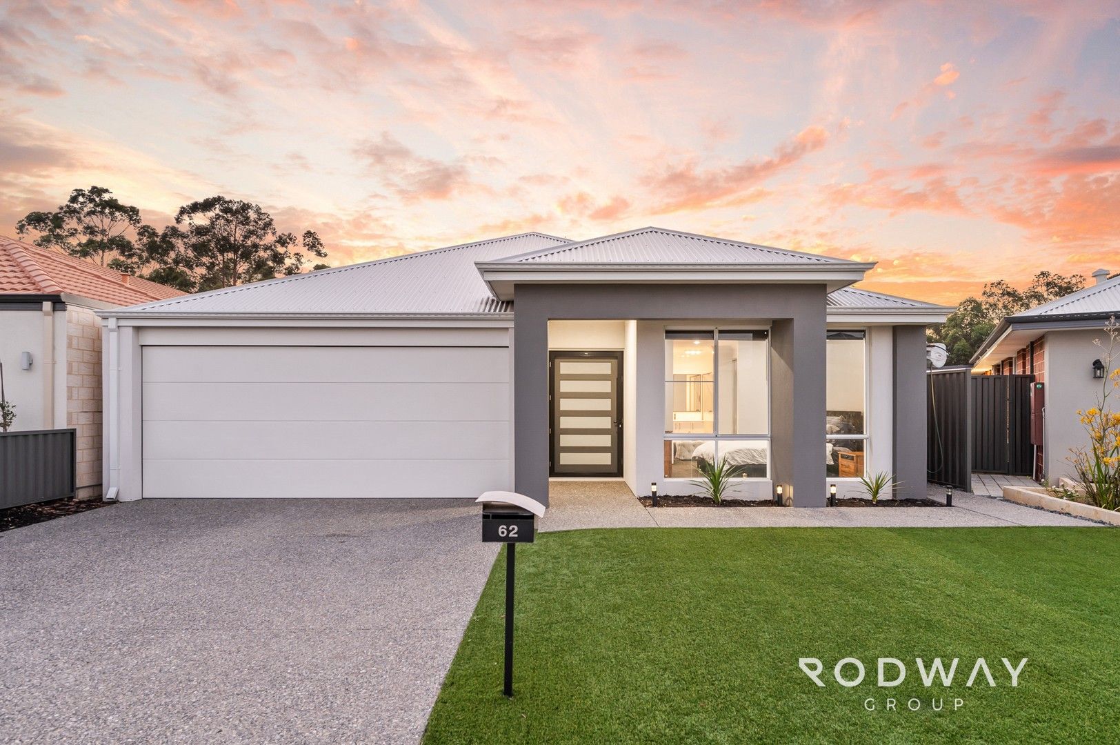 4 bedrooms House in 62 Coomallo Bvd WANDI WA, 6167