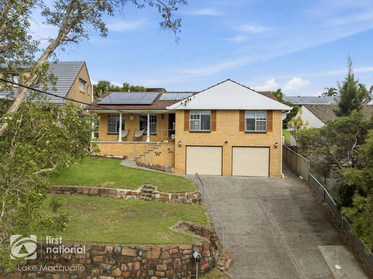 11 Amsdale Avenue, Macquarie Hills NSW 2285