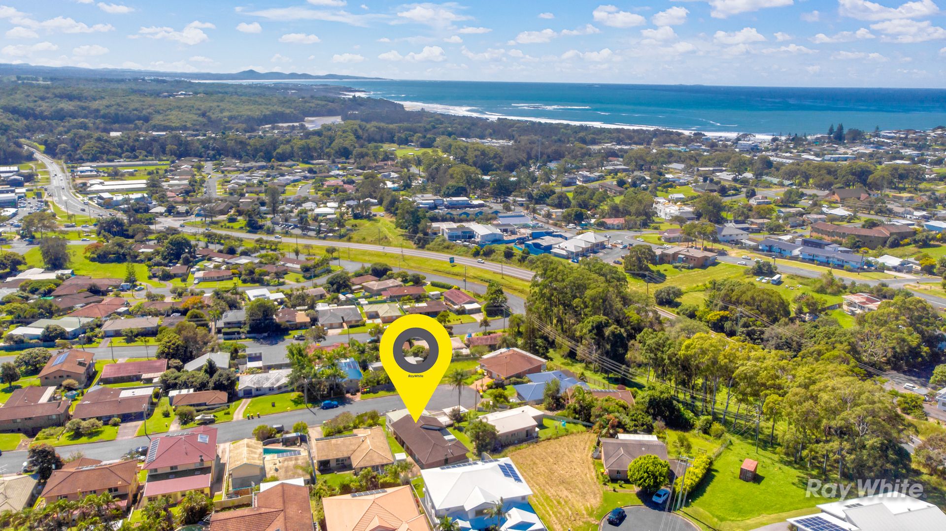 8 Barnes Street, Woolgoolga NSW 2456, Image 1