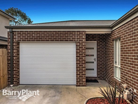 3/64 Station Avenue, St Albans VIC 3021