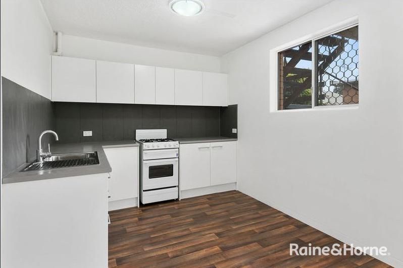 2/31 Isabel Street, Toowoomba City QLD 4350, Image 2