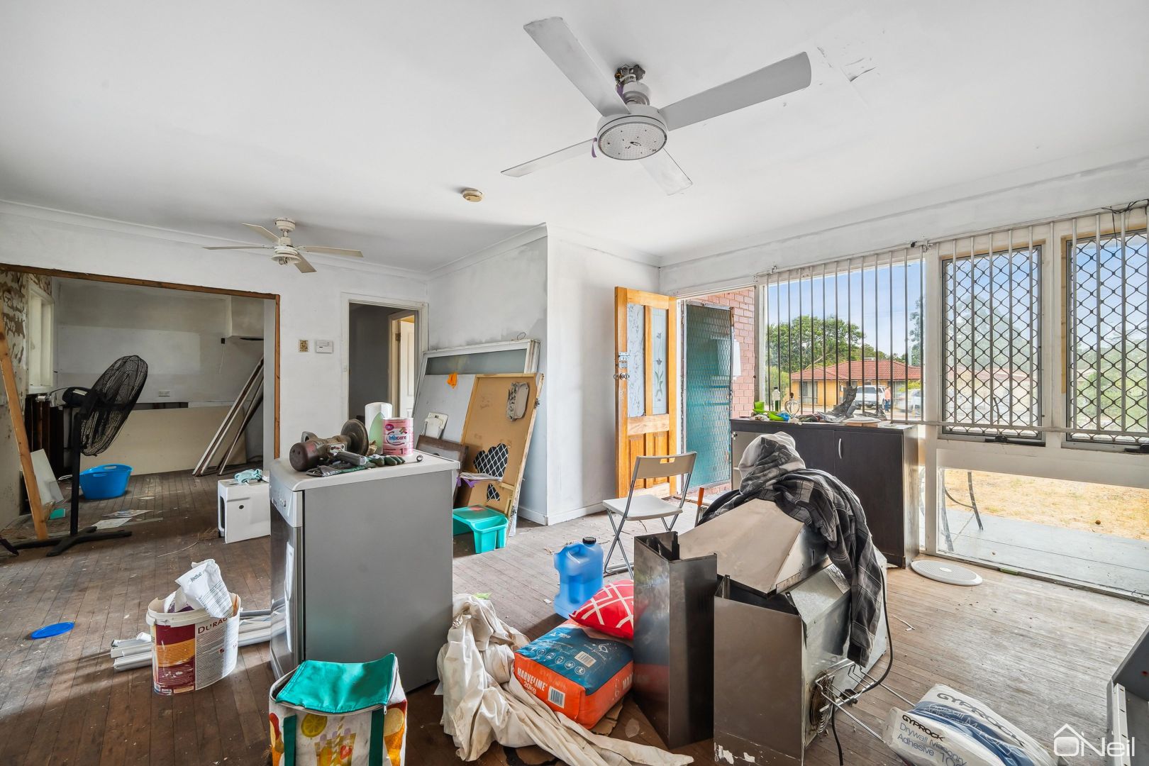 Sold 94 Braemore Street, Armadale WA 6112 on 02 Mar 2024 2019072631 Domain