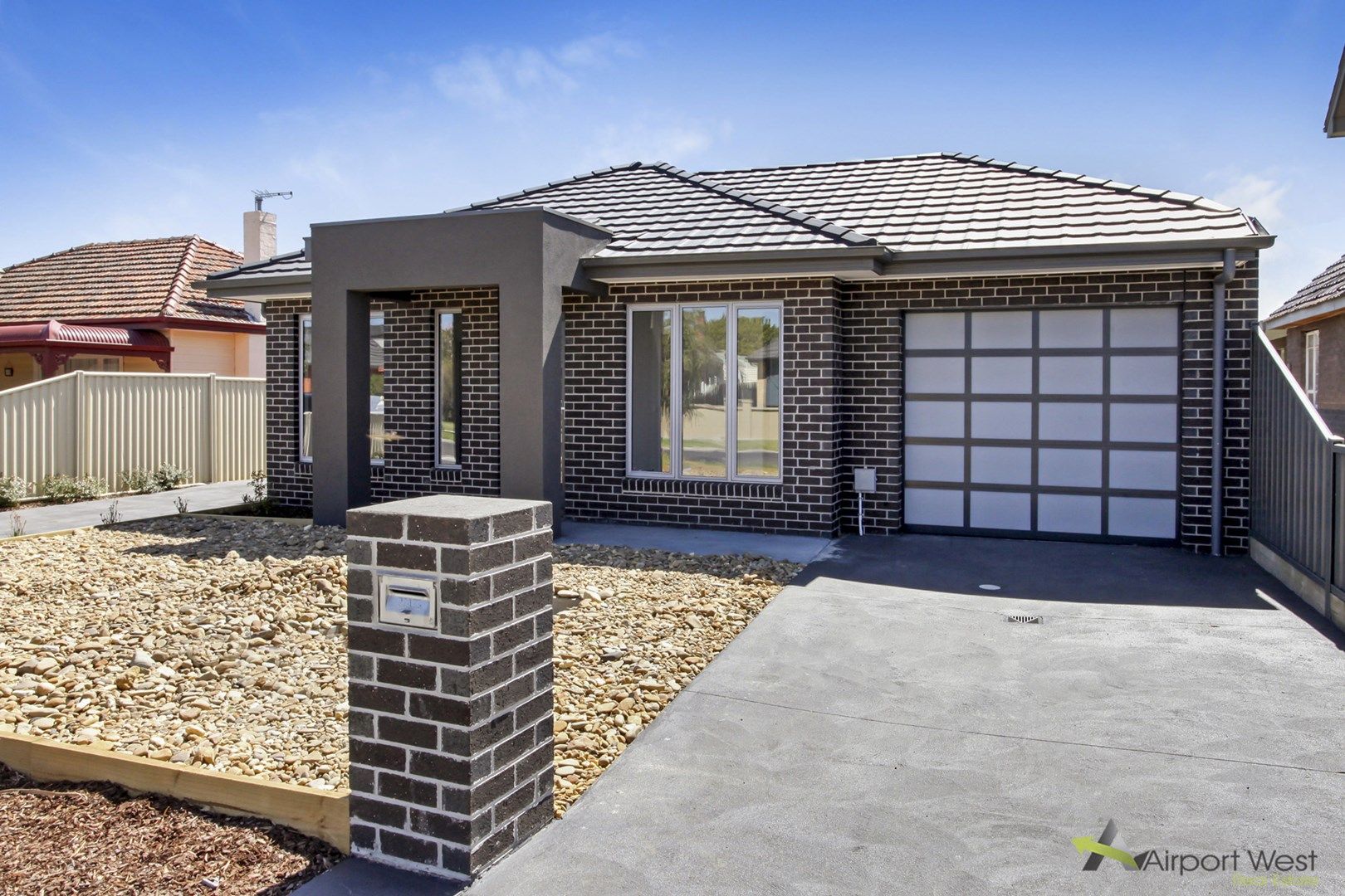 1/12 Hart Street, Airport West VIC 3042, Image 0