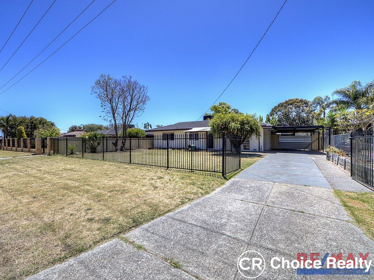 3 bedrooms House in 36 Clovertree Street MADDINGTON WA, 6109