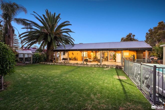 Picture of 5 Fisher Street, FORRESTDALE WA 6112