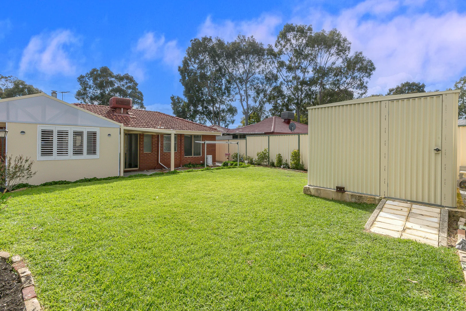 Stratton WA 6056 photo 2