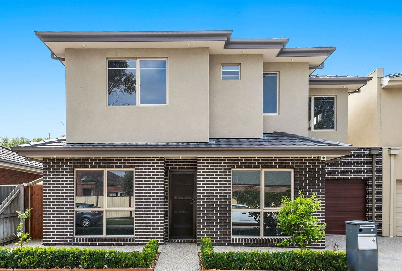 4 bedrooms Townhouse in 17 Eliza Close WILLIAMSTOWN NORTH VIC, 3016