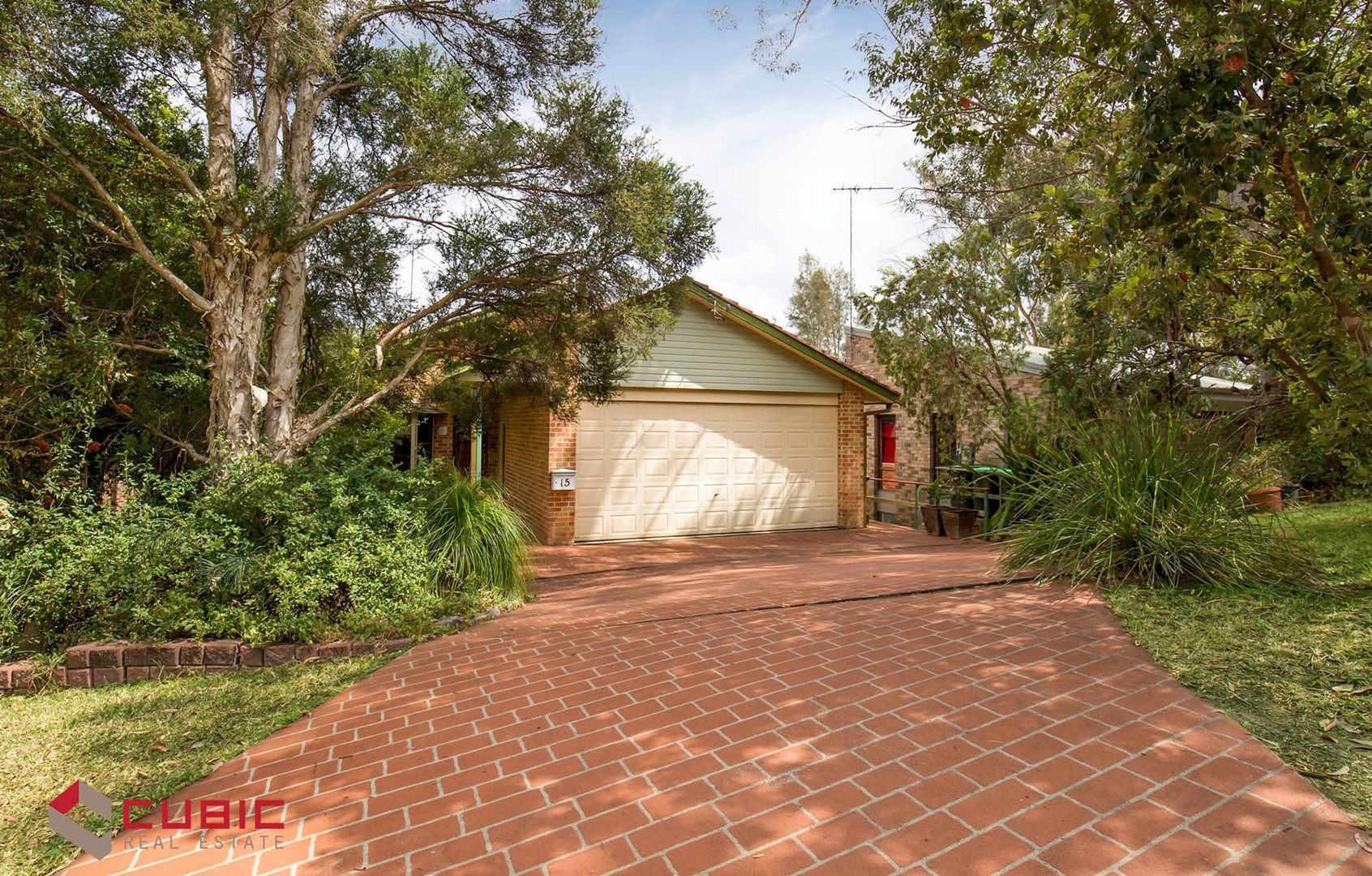 15 Gambier Avenue, Sandy Point NSW 2172, Image 0