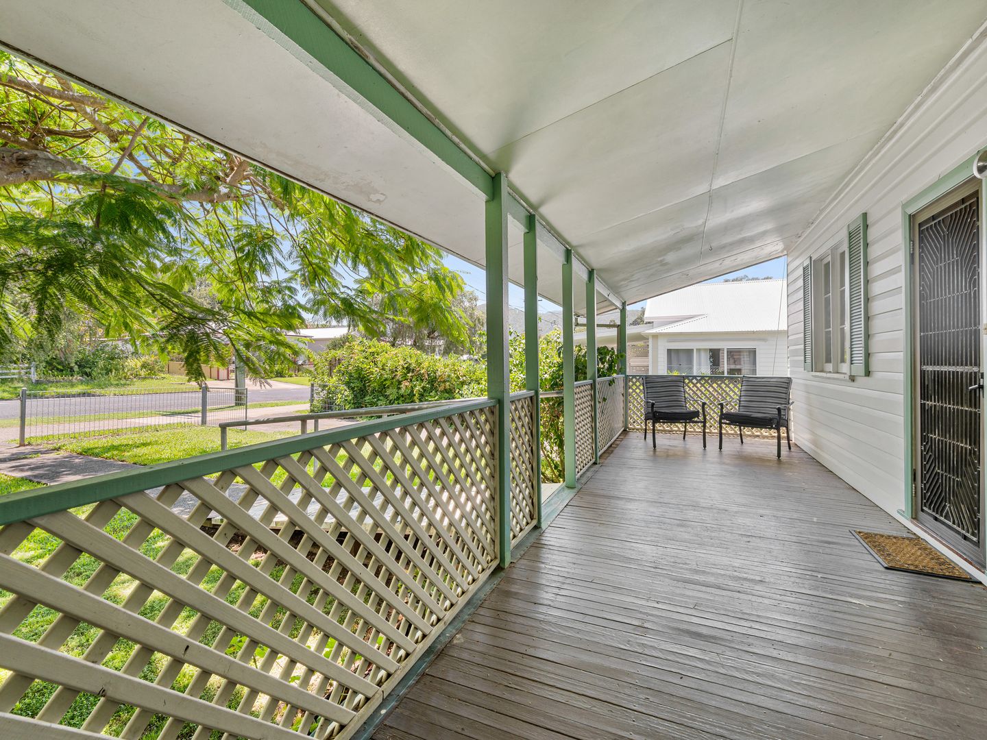 1 Robin Street, Coffs Harbour Property History & Address Research