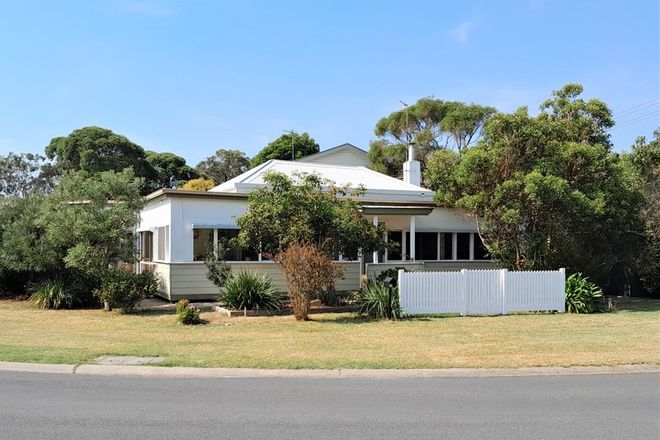 Picture of 71 Eighth Avenue, RAYMOND ISLAND VIC 3880