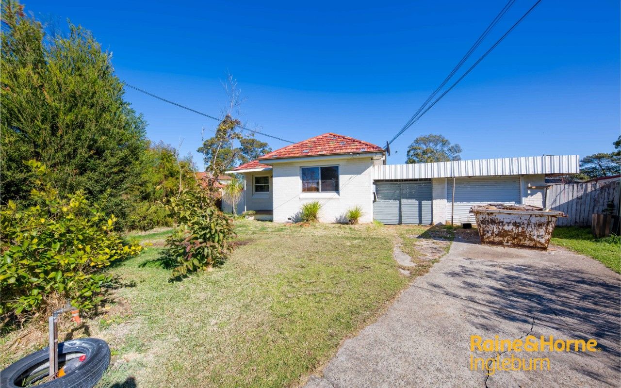 6 JOHNS AVENUE, Macquarie Fields NSW 2564, Image 2