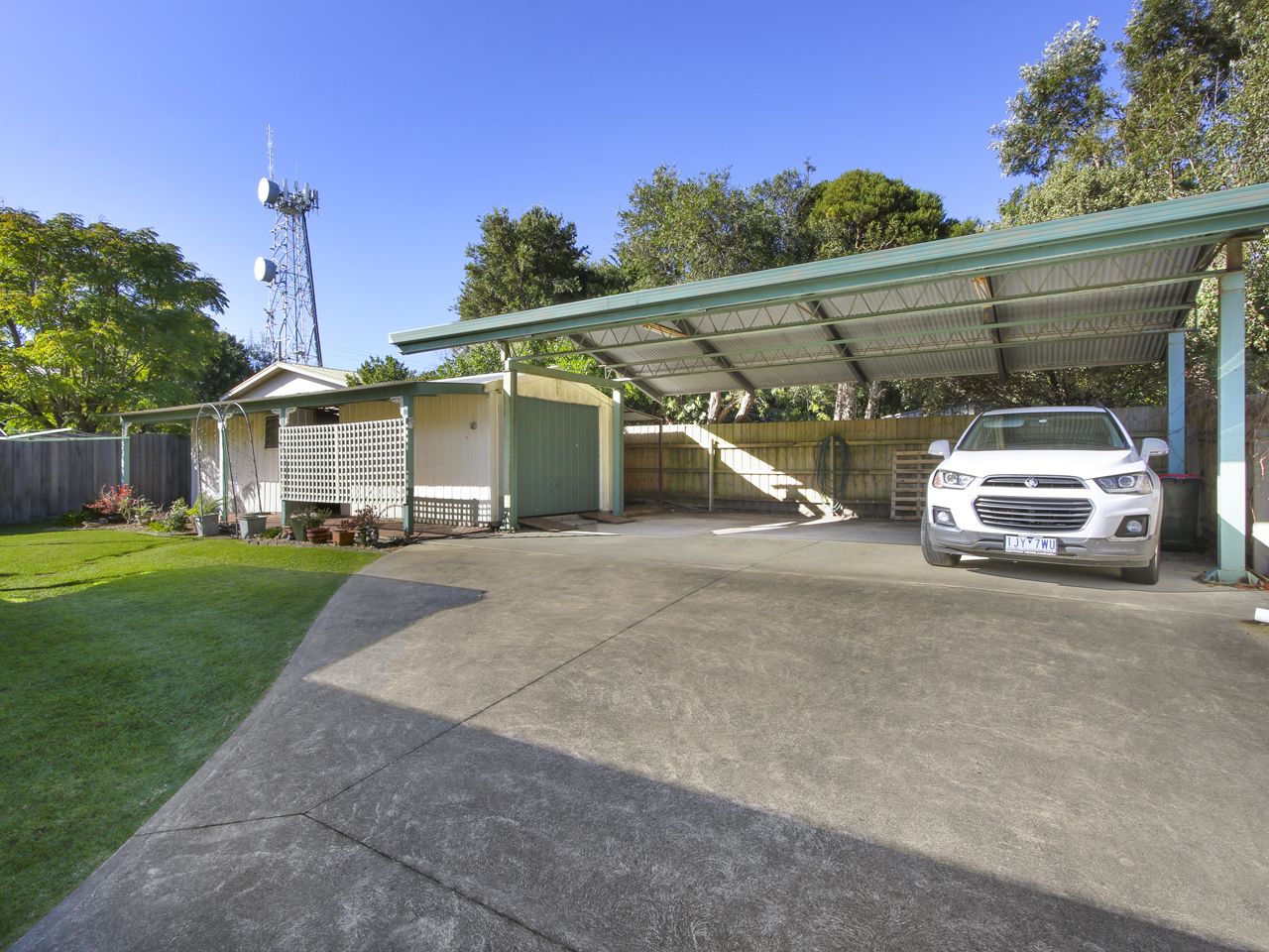 6 Hazel Road, Kalimna VIC 3909, Image 2