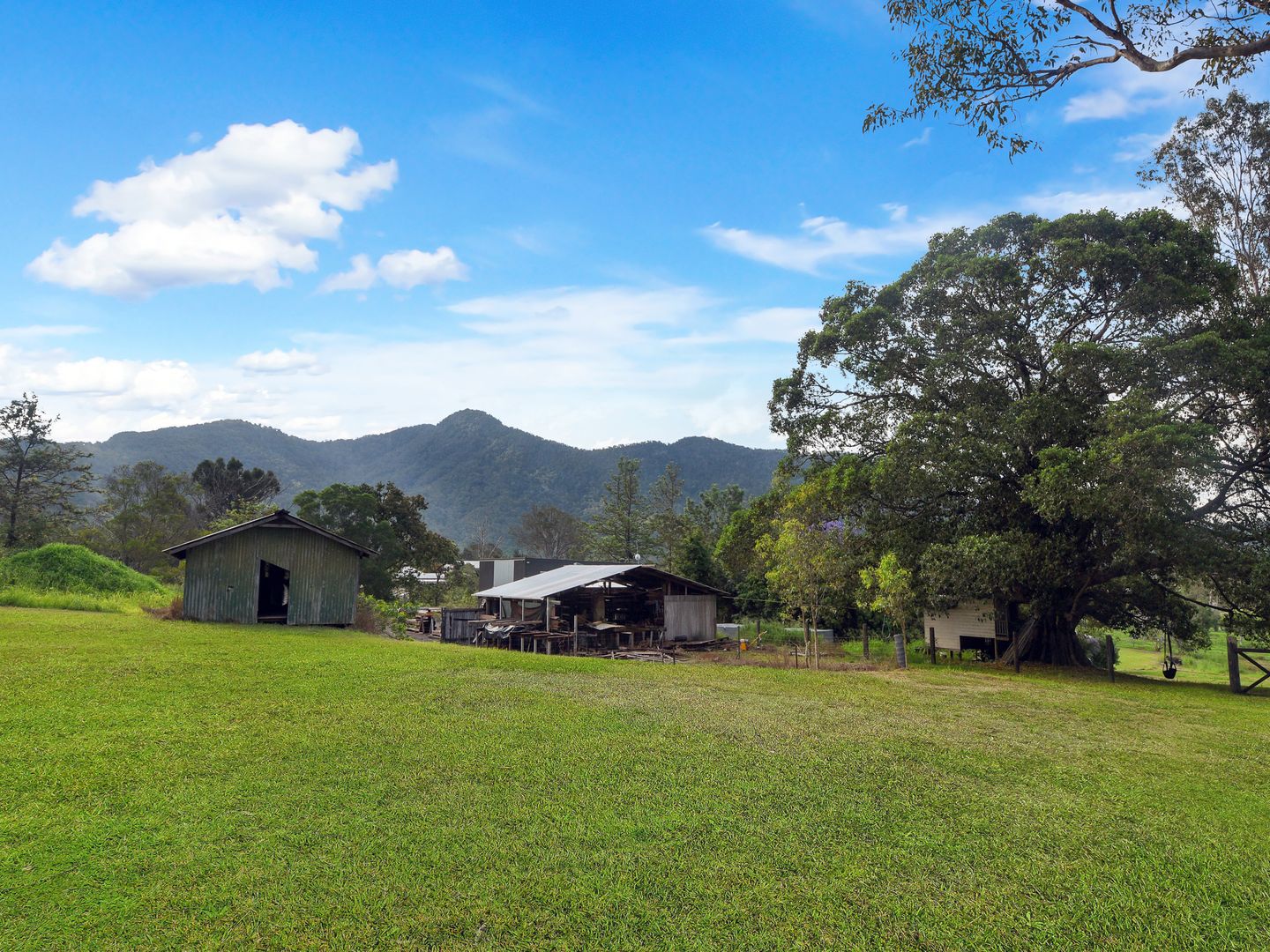 186 Foggs Road, Mount Samson QLD 4520, Image 1