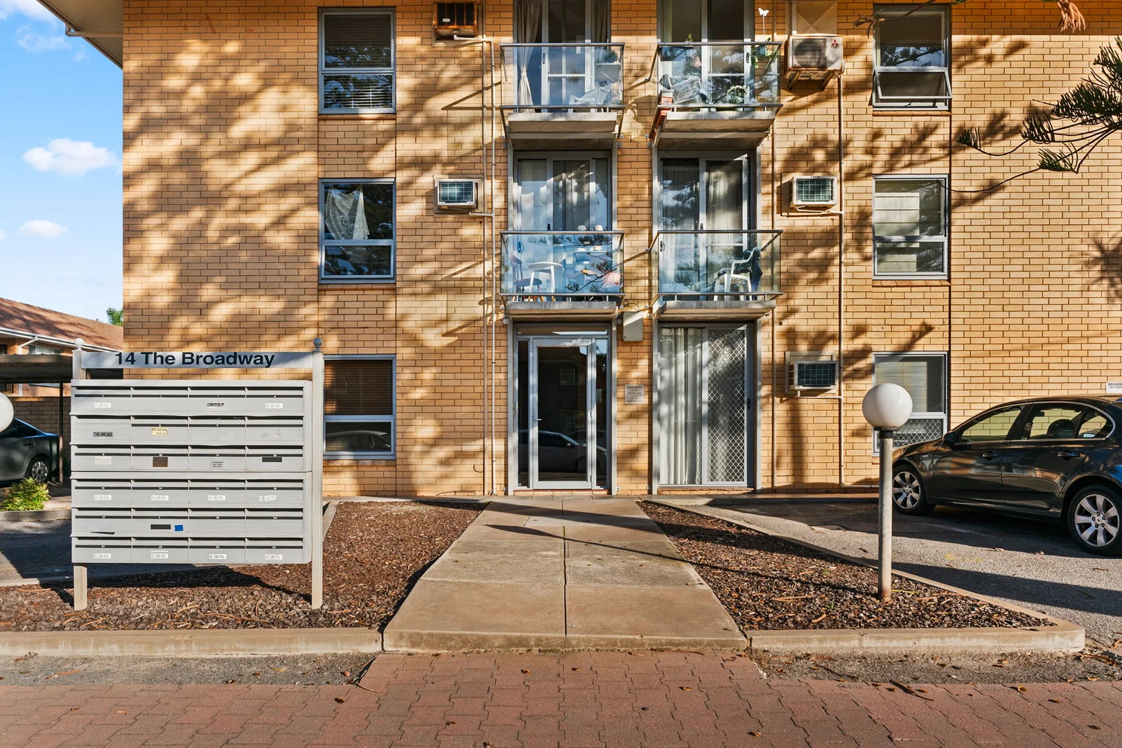 Image 11