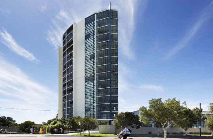 1 bedrooms Apartment / Unit / Flat in 704/221-229 Sydney Park Road ERSKINEVILLE NSW, 2043