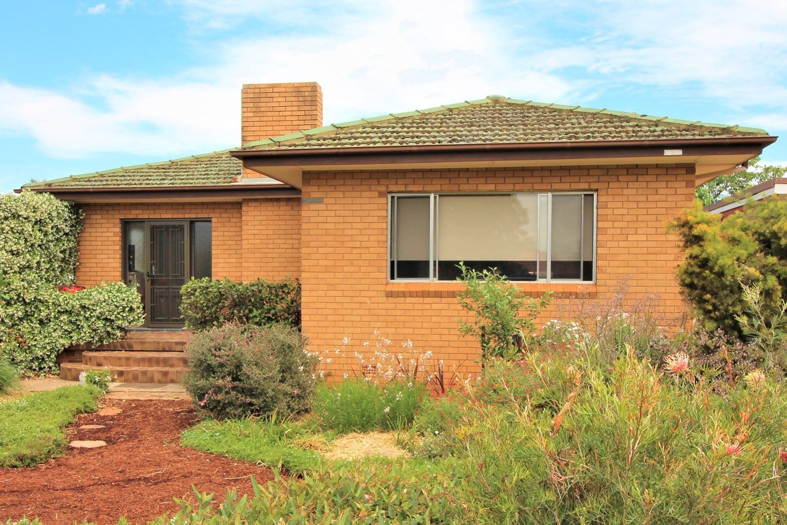 10 Langley Crescent, Griffith NSW 2680, Image 0
