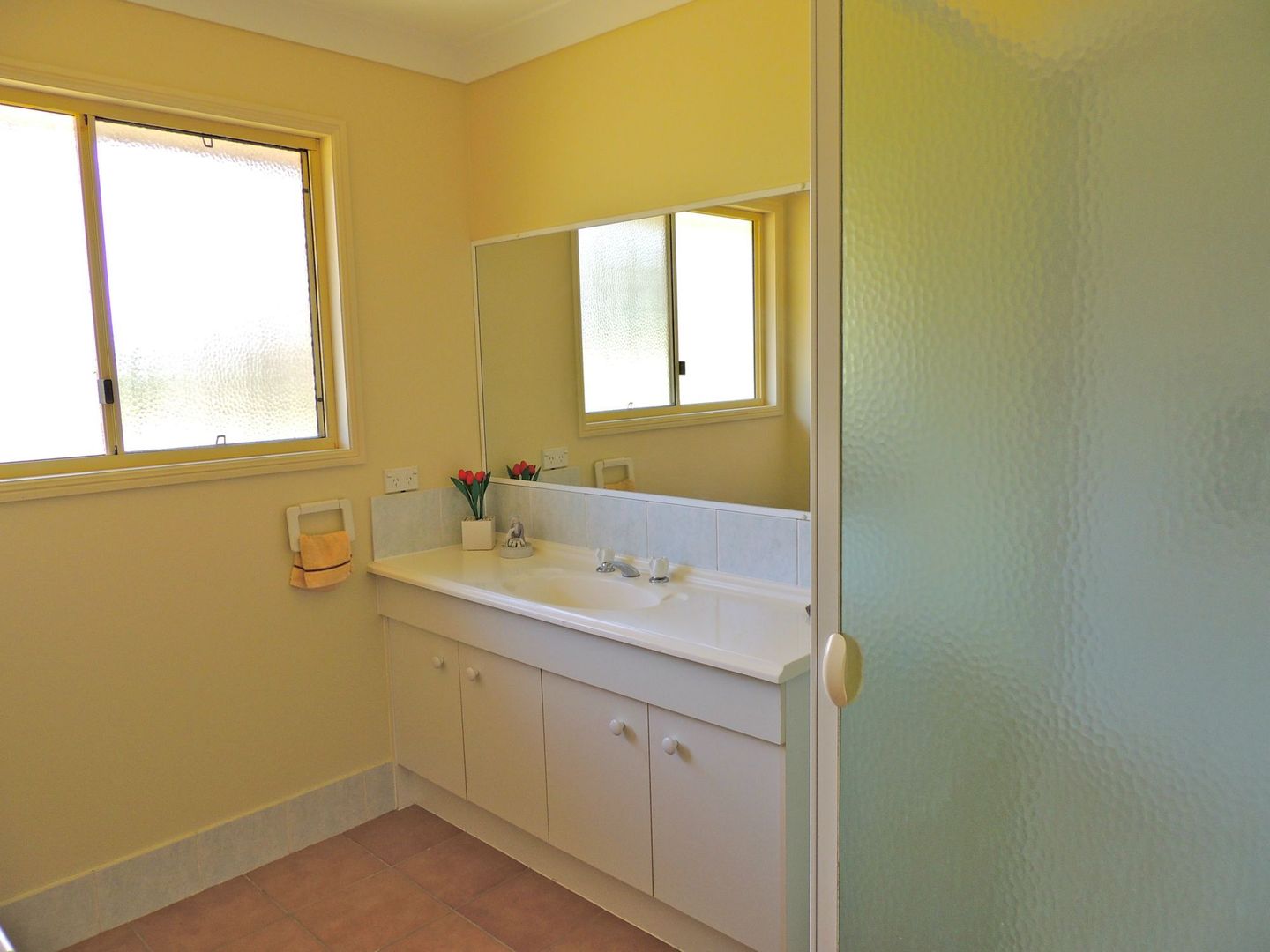 13 Shelly Crescent, Lamb Island QLD 4184, Image 2