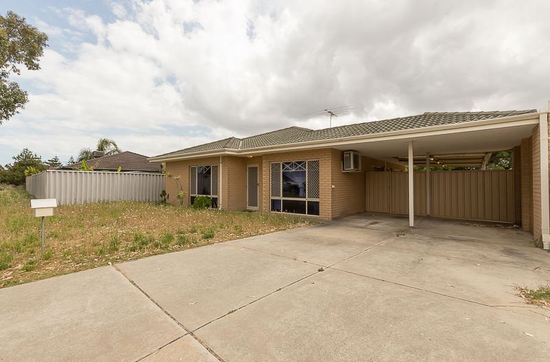 4 bedrooms House in 20 Royal Palm Drive WARNBRO WA, 6169