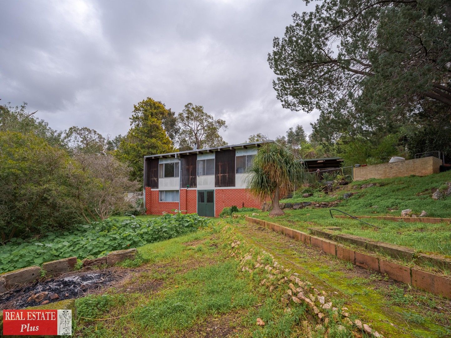 3 bedrooms House in 546 Great Eastern Highway GREENMOUNT WA, 6056