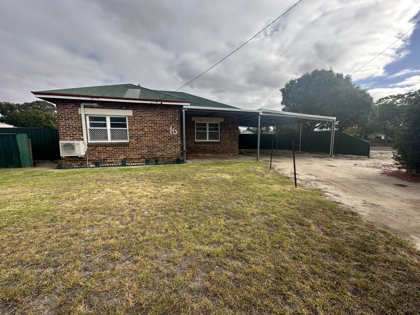 3 bedrooms House in 16 Coate Street KATANNING WA, 6317