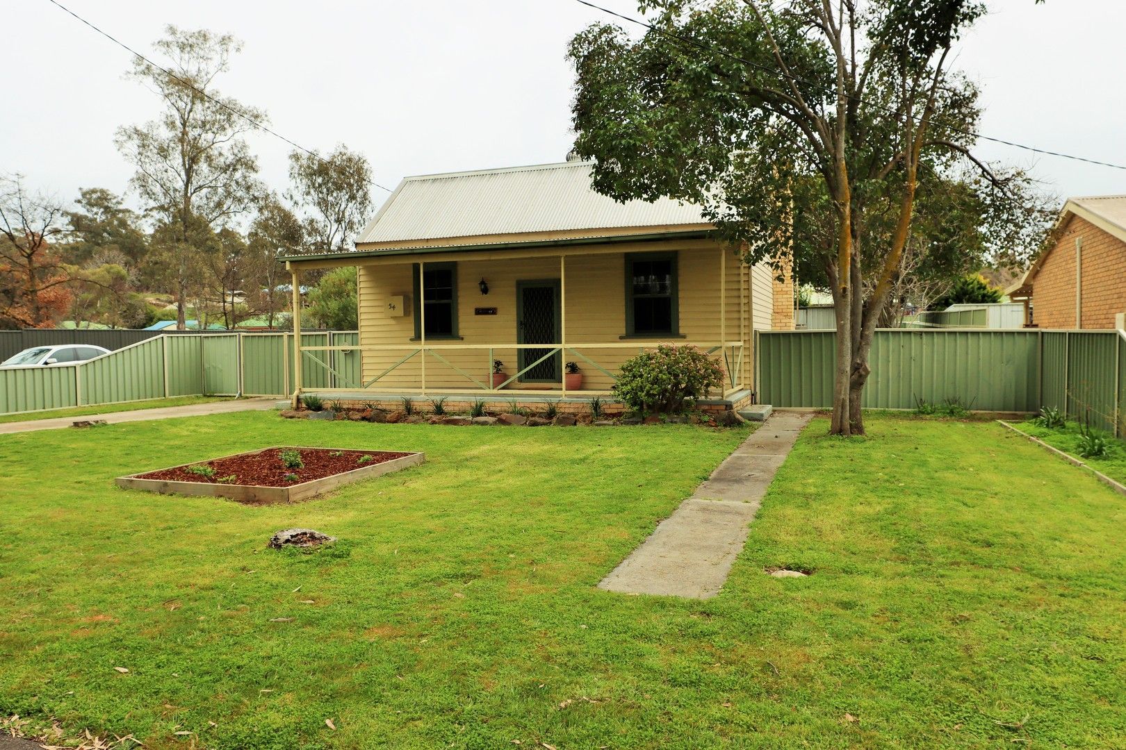 3 bedrooms House in 54 Crusoe Road KANGAROO FLAT VIC, 3555