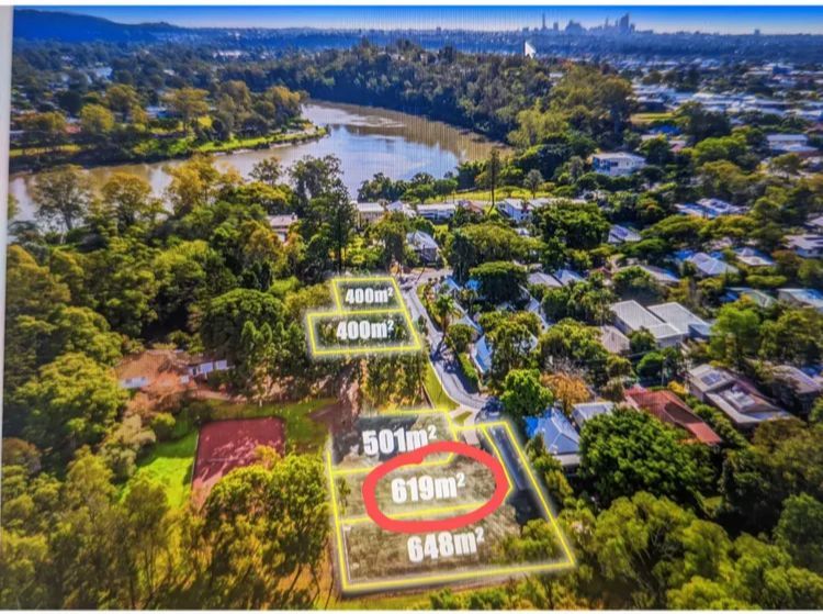 Vacant land in 36 OXLEY TERRACE, CORINDA QLD, 4075