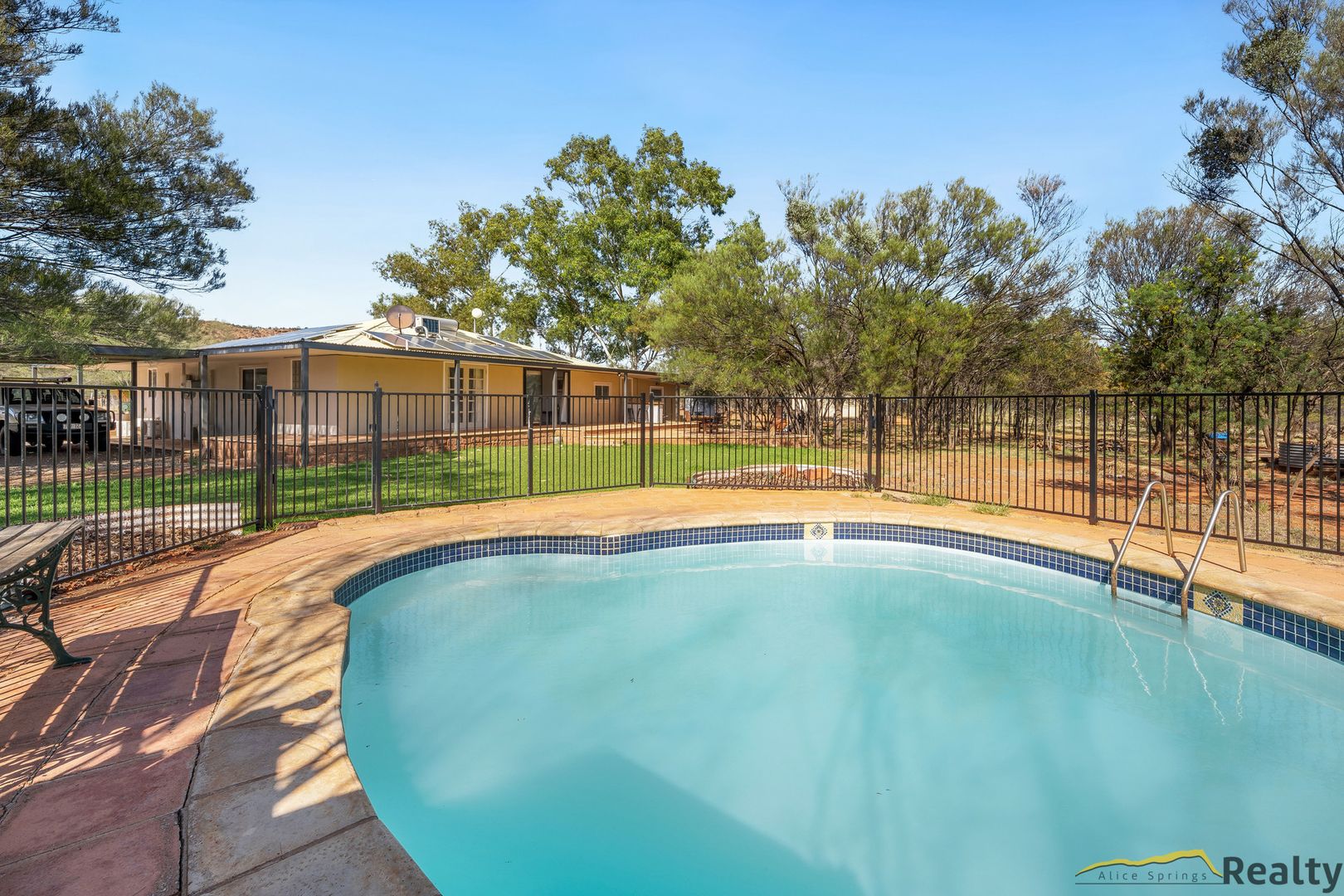 15 Owen Road, Ilparpa NT 0873, Image 2