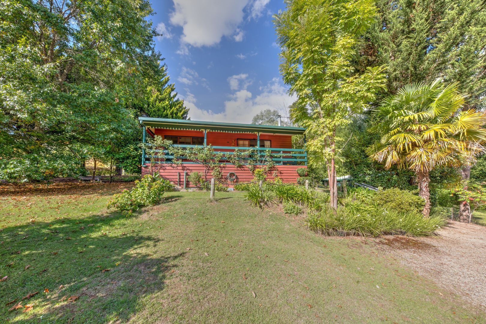 381 Morses Creek Road, Wandiligong VIC 3744 Domain