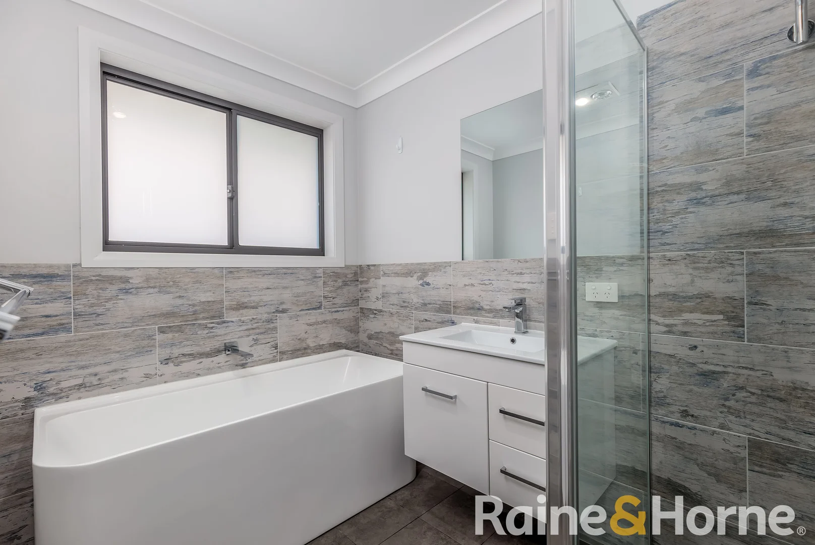 Additional image 5 of 13 Hovea Court, Dubbo NSW 2830