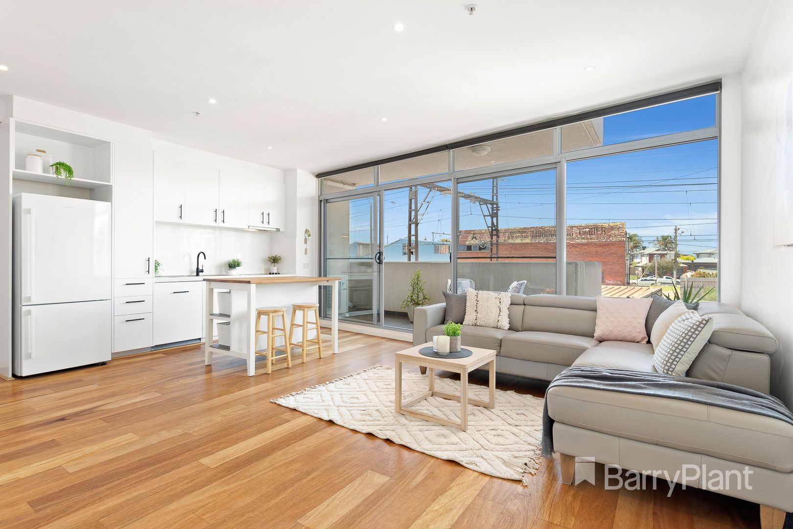 8/541 Main Street, Mordialloc VIC 3195, Image 2