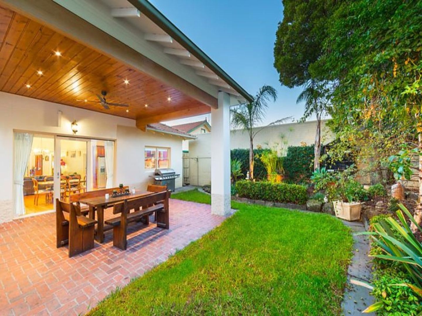 10 Glencairn Avenue, Coburg VIC 3058 House For Rent 800 Domain