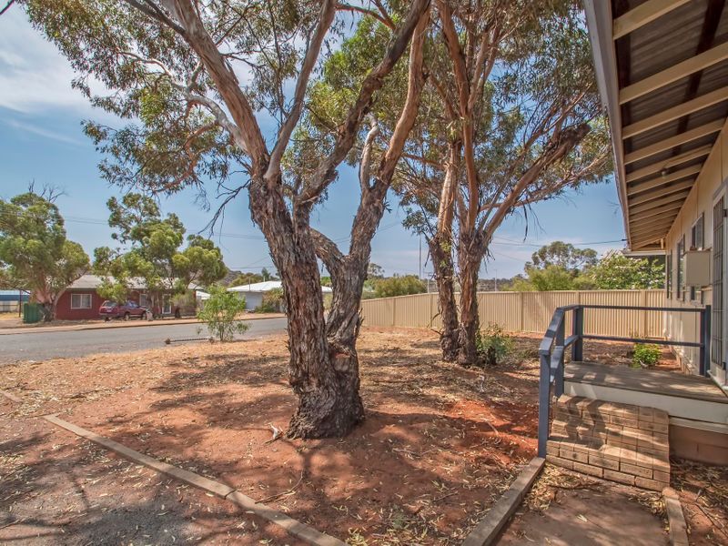 44 New Compton Street, Kambalda East WA 6442, Image 1