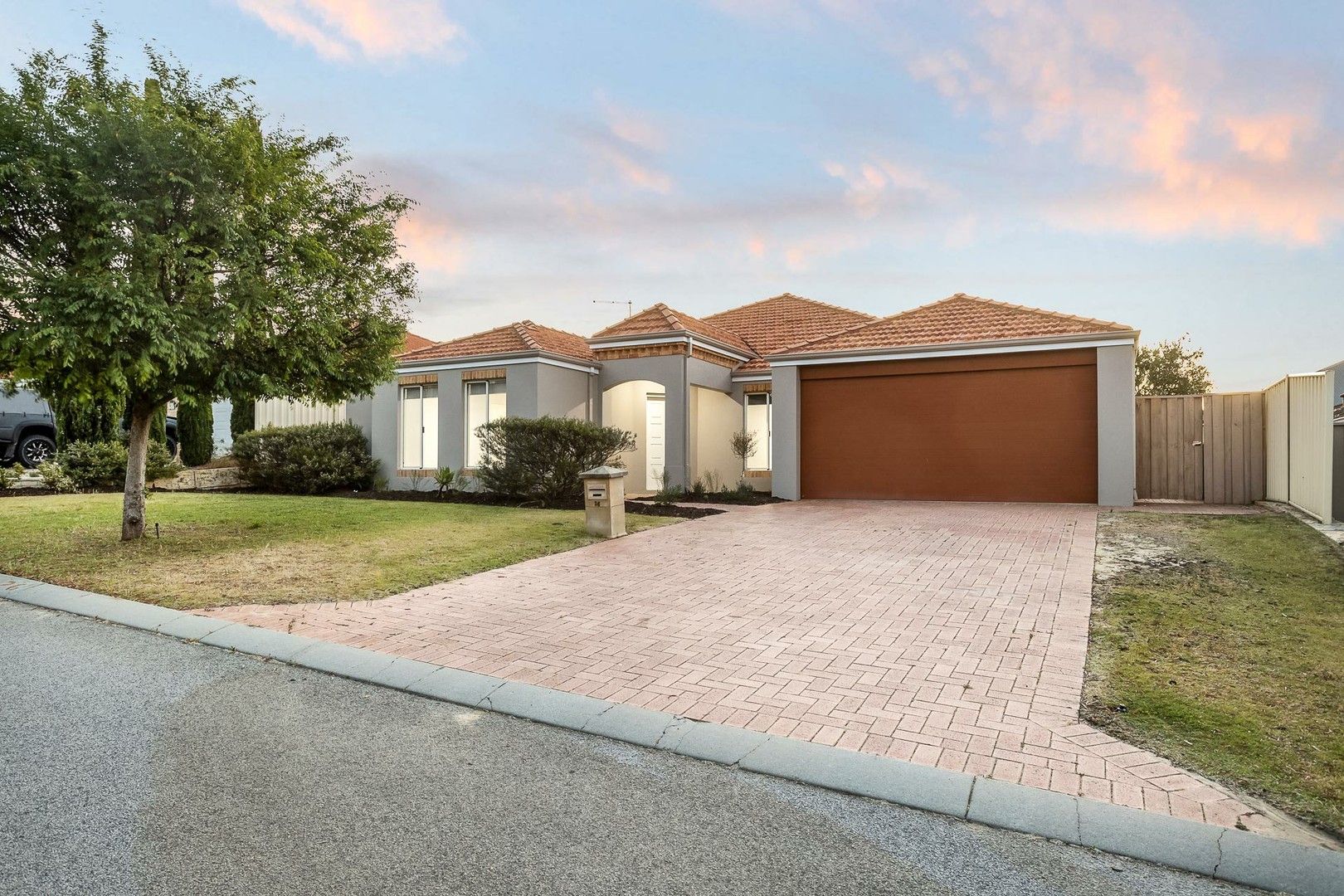 26 Crosthwait Circle, Tapping WA 6065, Image 0