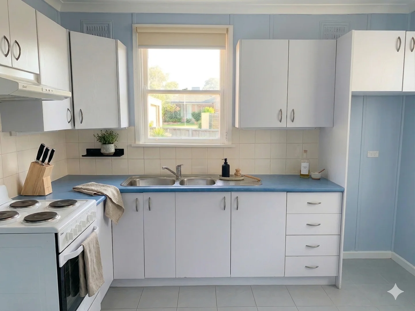 Additional image 3 of 24 Tahiti Avenue, Lethbridge Park NSW 2770