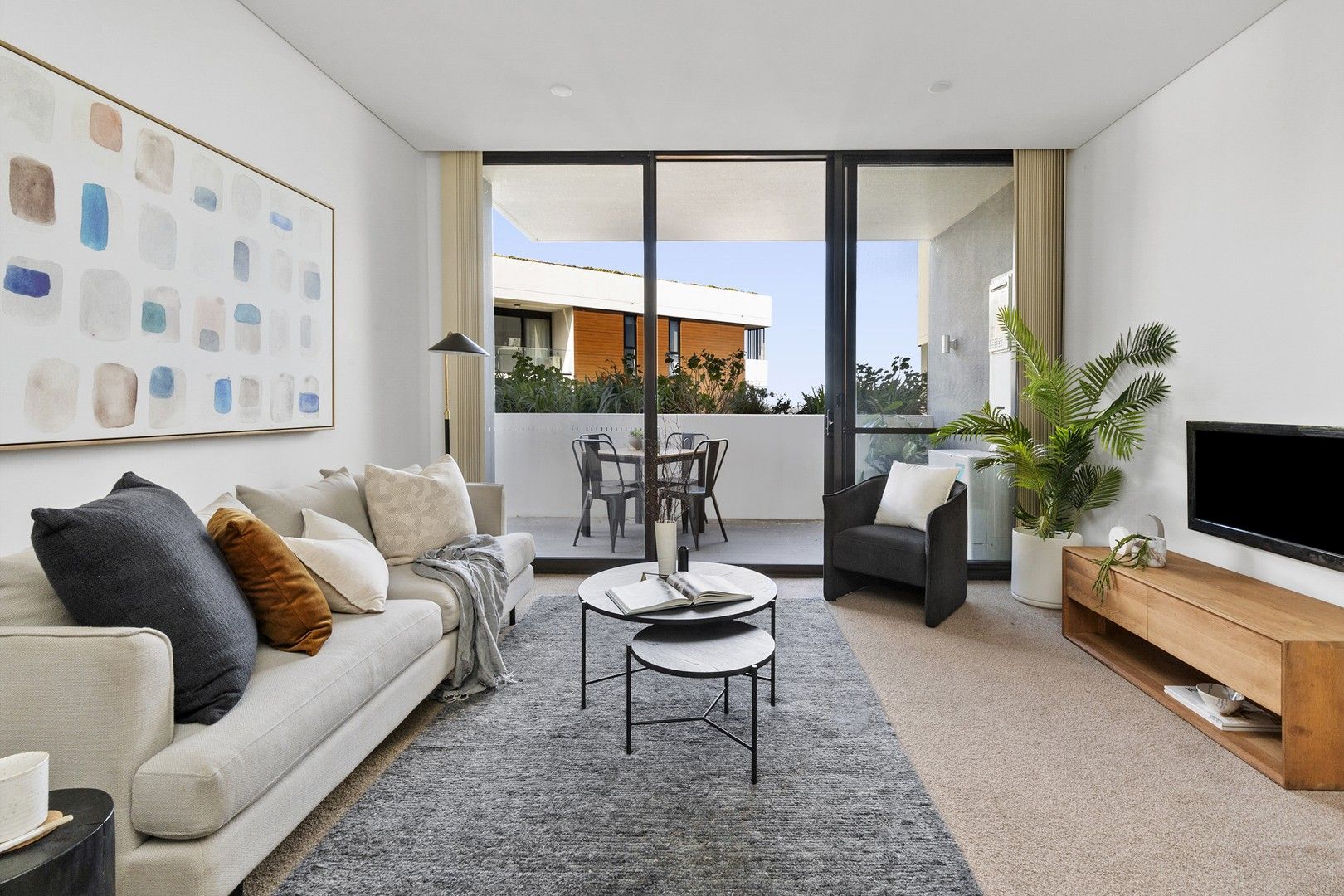 2 bedrooms Apartment / Unit / Flat in 408/9 Mafeking Avenue LANE COVE NSW, 2066