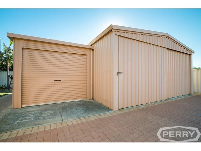 10 Castle Court, Wannanup WA 6210, Image 2