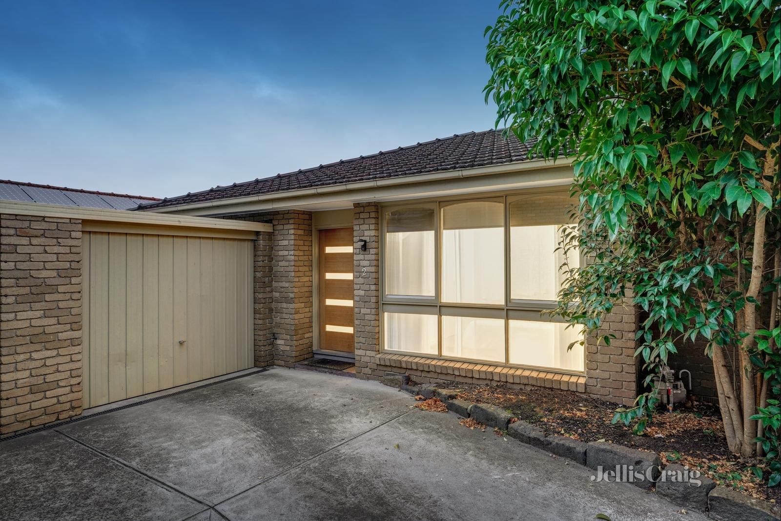 2/7 Windsor Street, Kew VIC 3101, Image 0