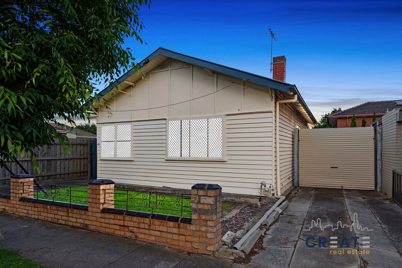 42 Hampshire Road, Sunshine VIC 3020 Domain