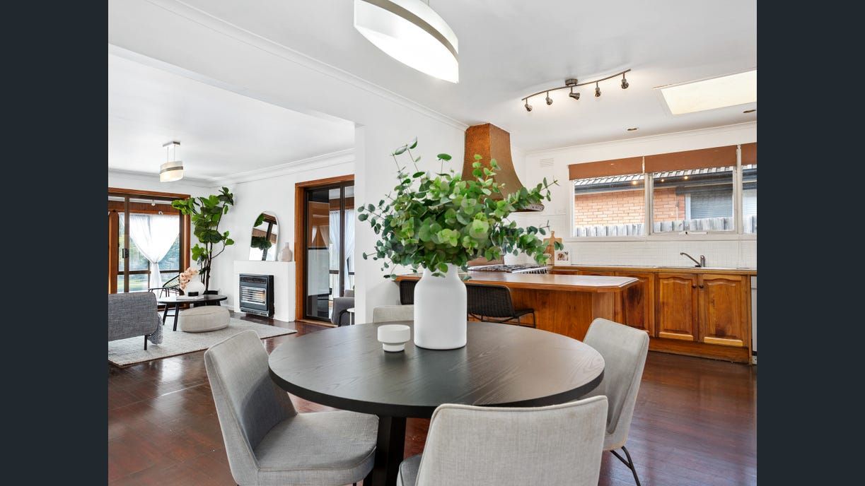 4 bedrooms House in 20 Hamilton Grove FRANKSTON SOUTH VIC, 3199
