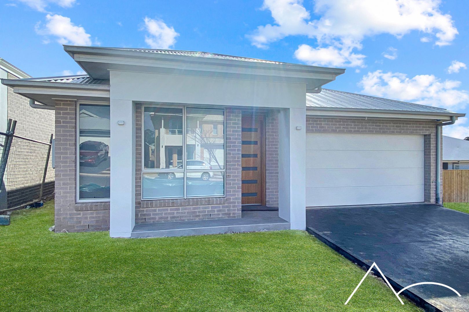 14 Binshaw Crescent, Menangle Park NSW 2563 House For Rent Domain