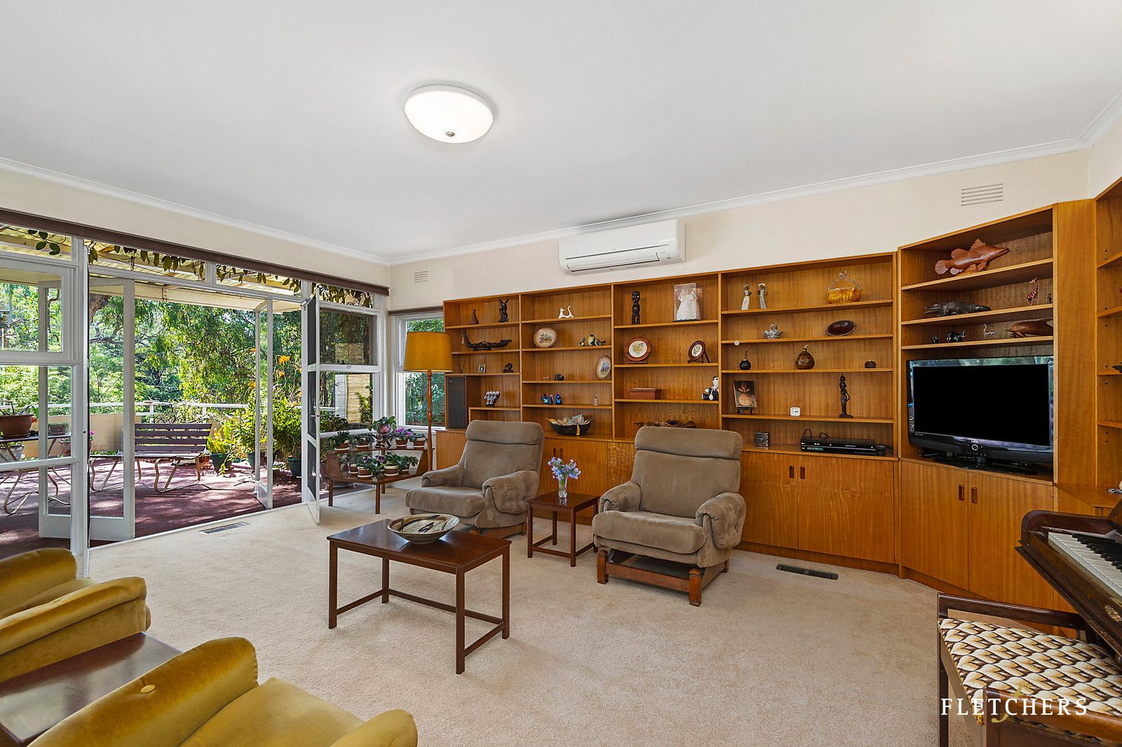 11 Naughton Grove, Blackburn VIC 3130, Image 2