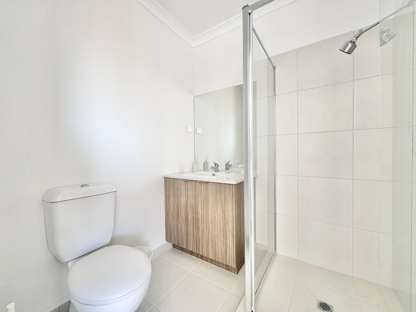 Additional image 10 of 114 Greyjoy Road, Charlemont VIC 3217